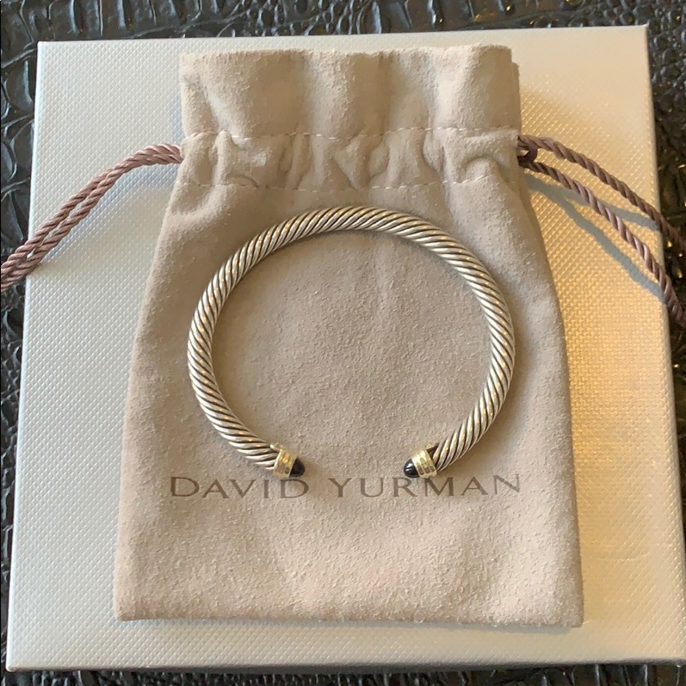 🎉David Yurman Black Onyx and Yellow Gold Bracelet